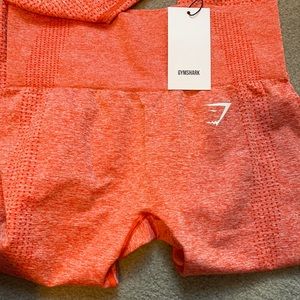 Size small brand new gym shark leggings